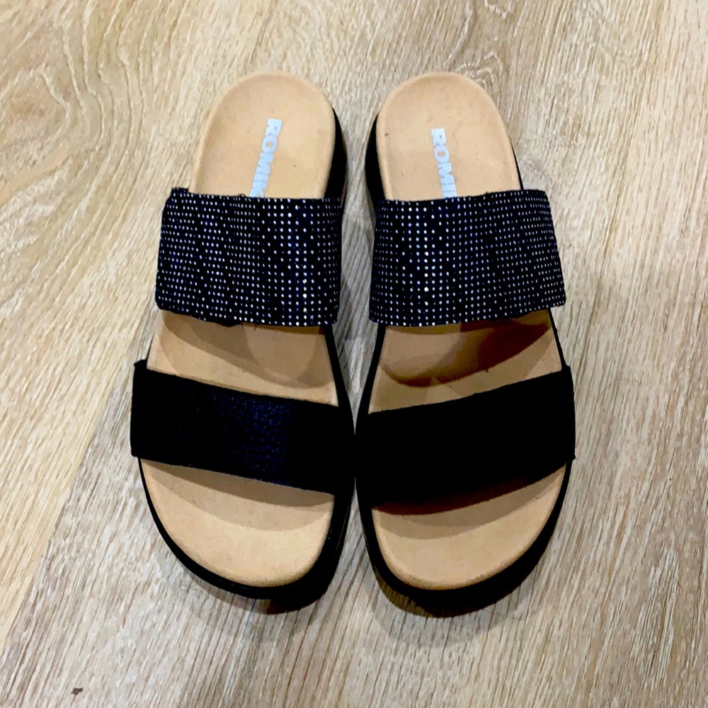 Romiko brand wedge sandals